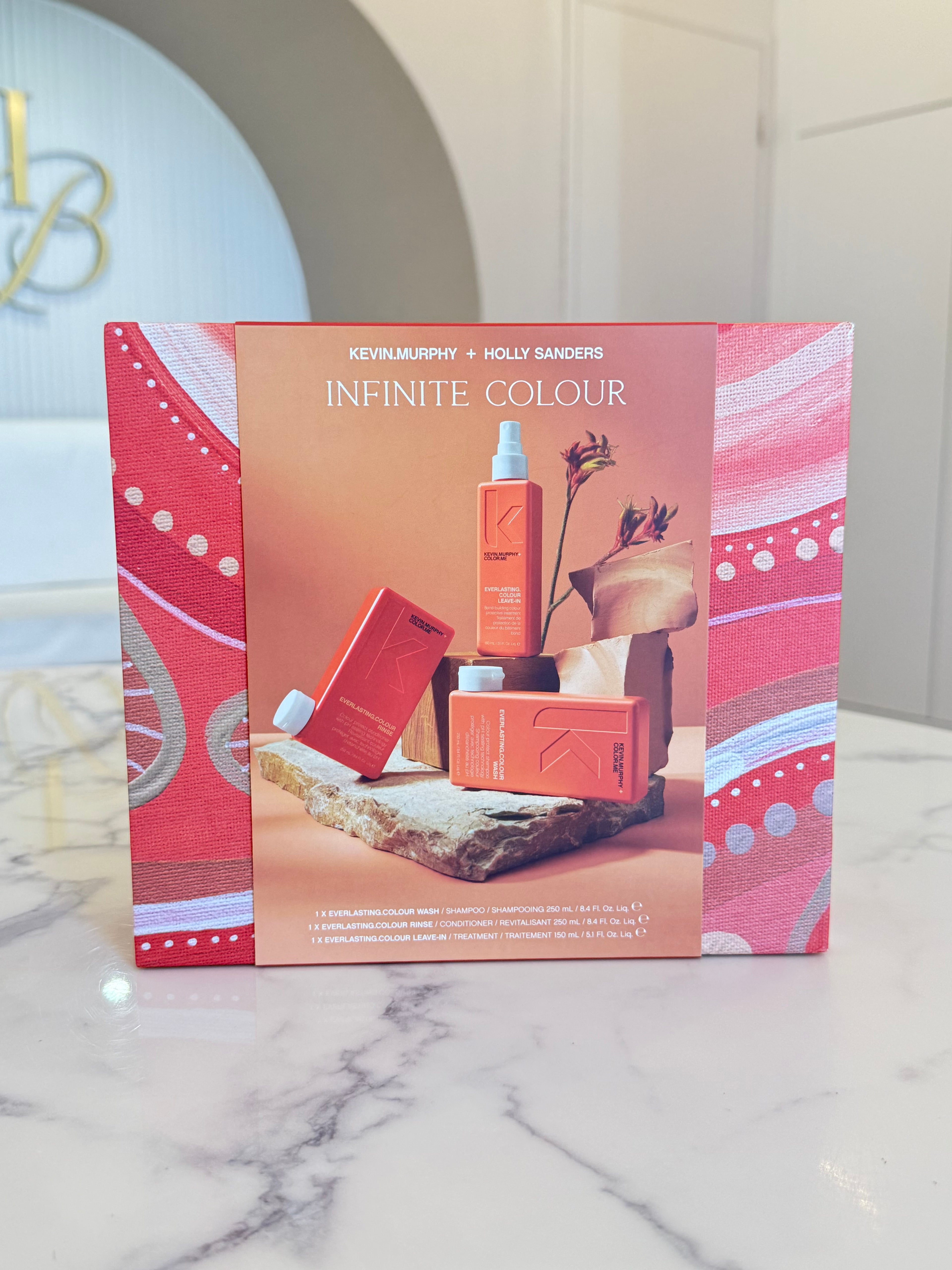 HOLIDAY EVERLASING COLOUR